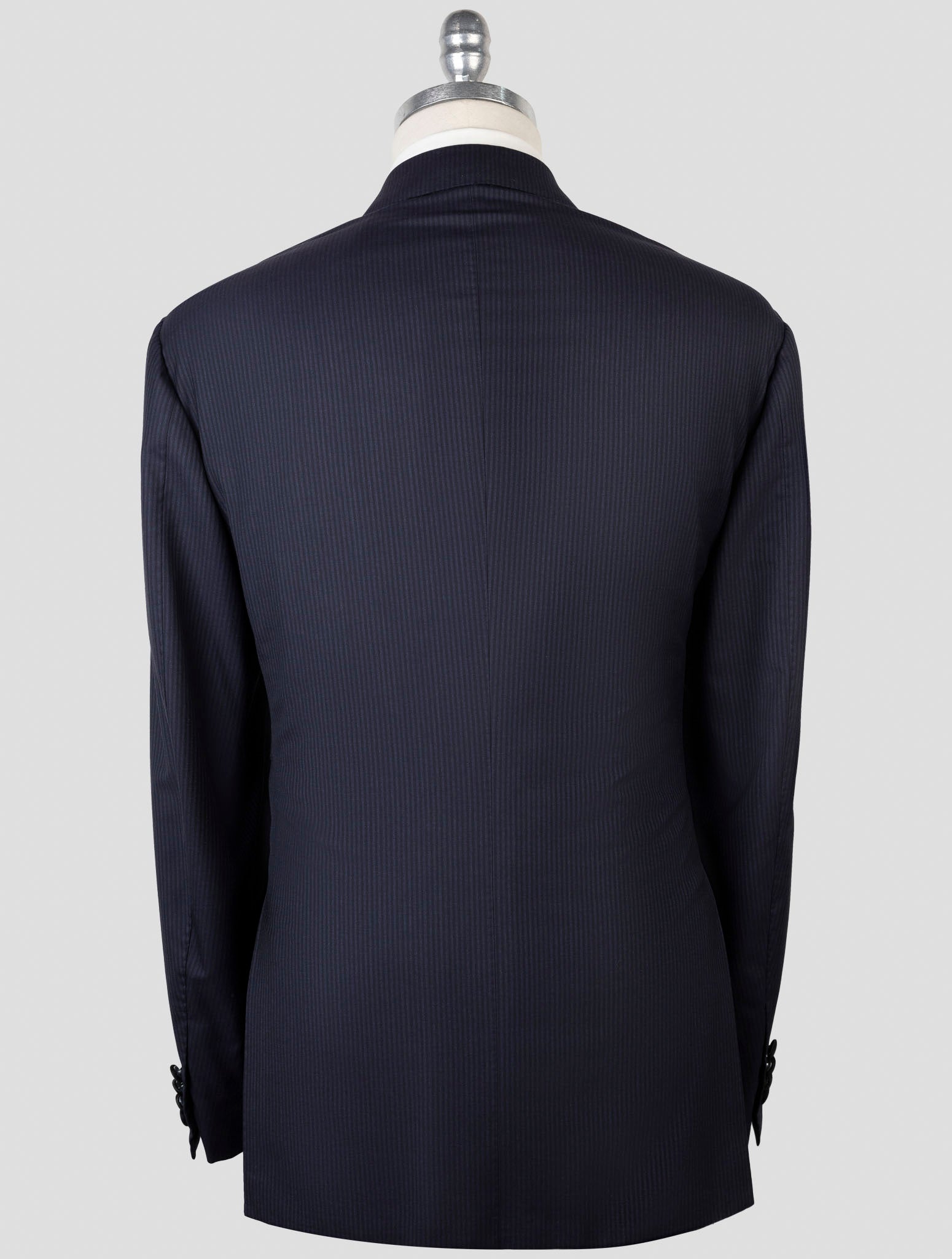 Костюм Kiton из синей шерсти 14 микрон для курения