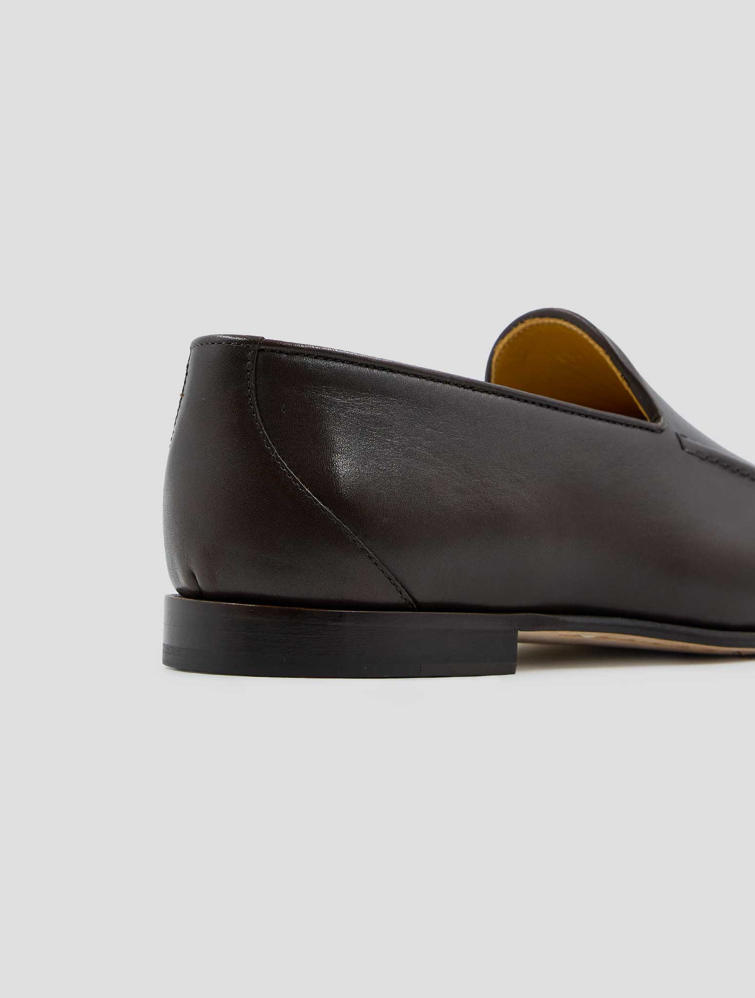 Kiton Коричневые кожаные лоферы