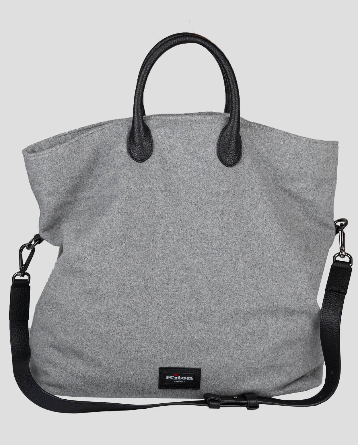 Kiton Серая кашемировая сумка